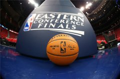 NBA季后赛：森林狼擒勇士总分1-1 华子带伤砍20分巴特勒17分